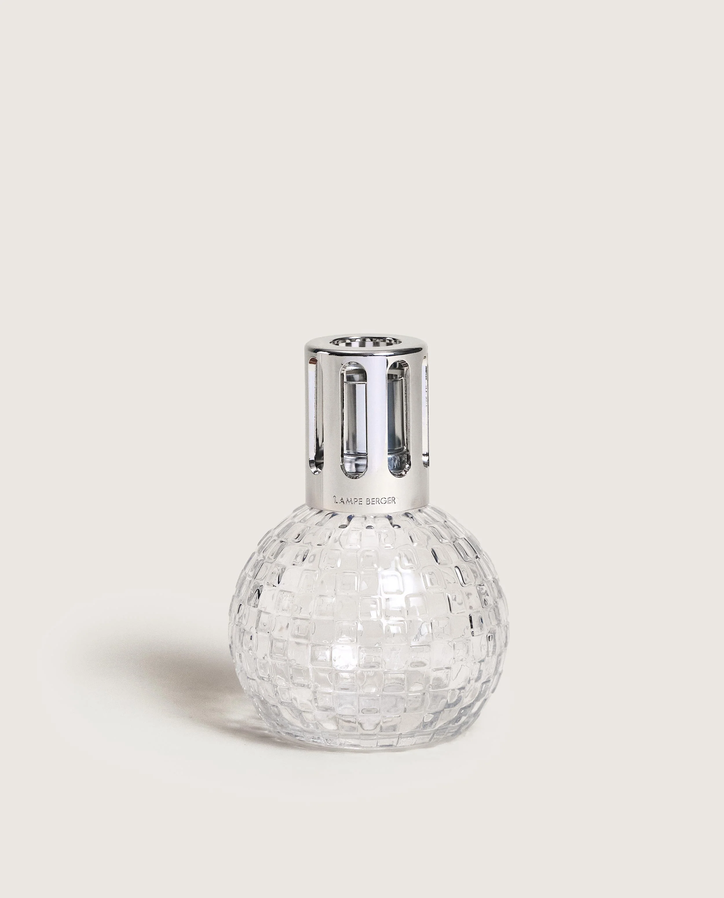 Disco Clear Fragrance Lamp Gift Set with Festive Fir - Image 5
