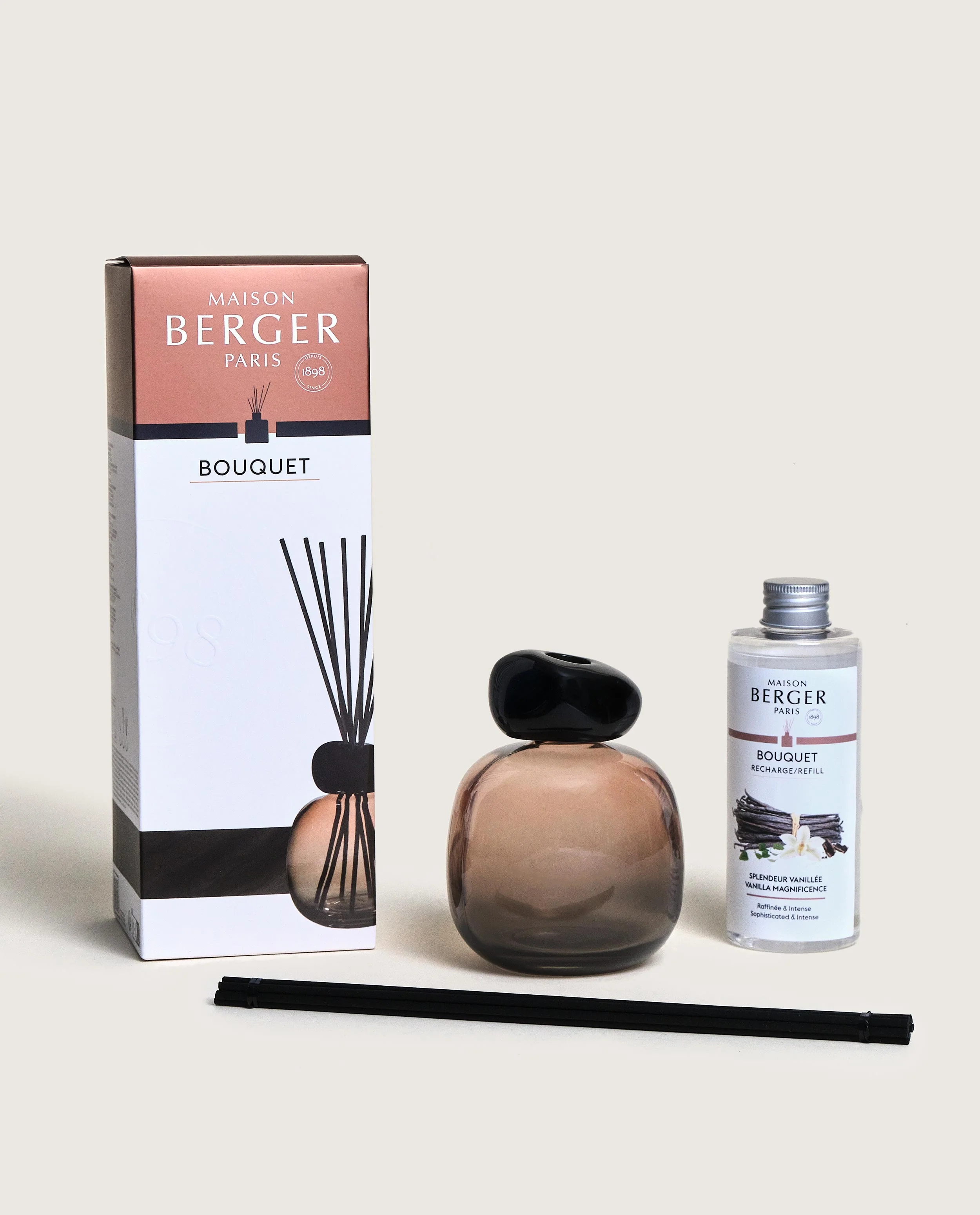 Mineral Sienna-Noire Ombré/Black Reed Diffuser Gift Set with Vanilla Magnificence - Image 4